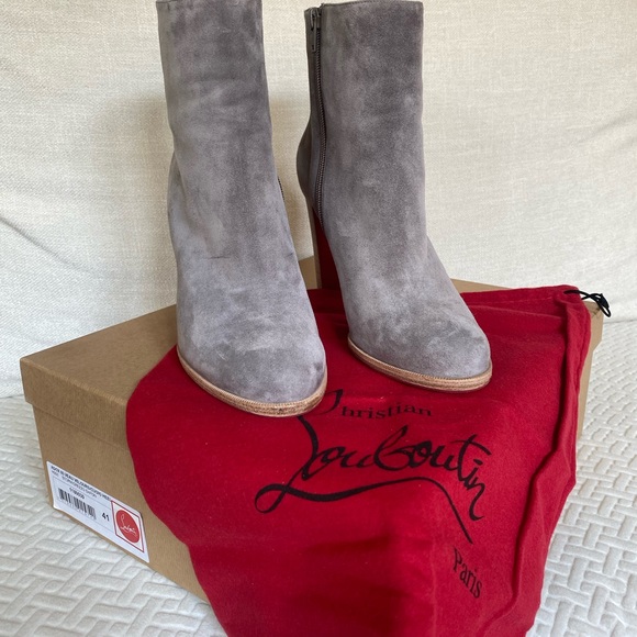 Like New!   Grey Christian Louboutin calf suede ankle boot. - Picture 6 of 11